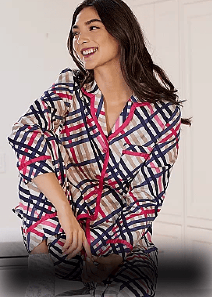 LUXURIOUS PAJAMAS